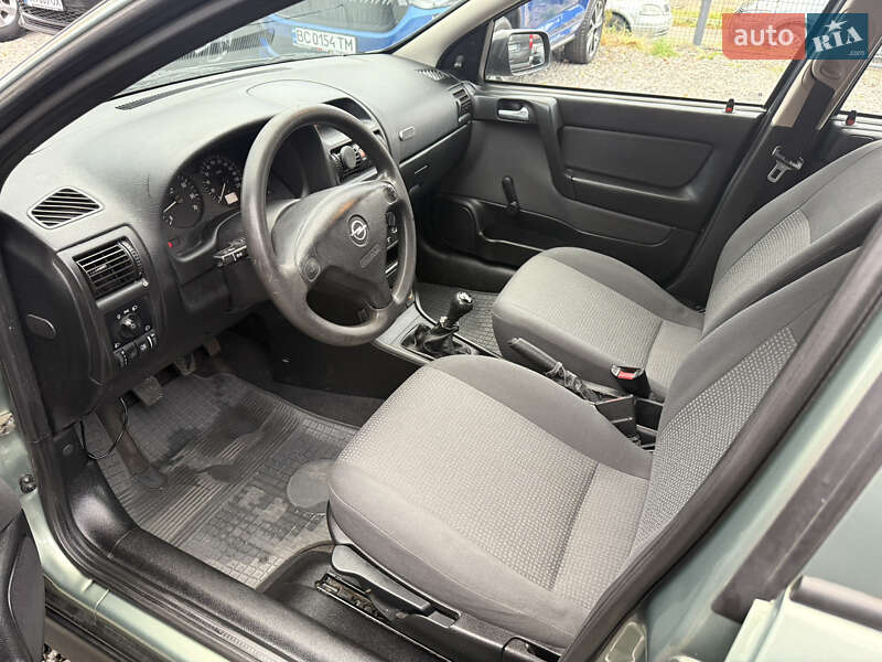 Седан Opel Astra 2006 в Львові фото 13 Седан Opel Astra 2006 в Львові