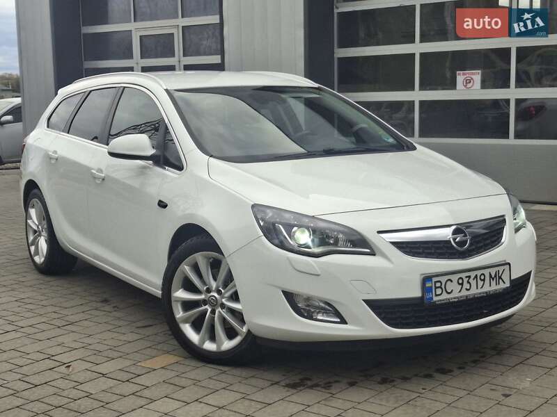 Opel Astra 2012 Opel Astra 2012