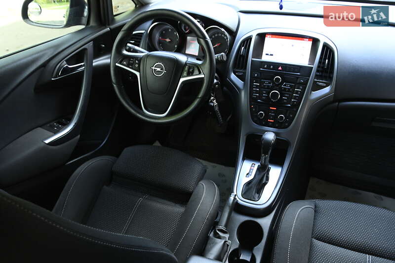 Универсал Opel Astra 2014 в Бердичеве фото 26 Универсал Opel Astra 2014 в Бердичеве