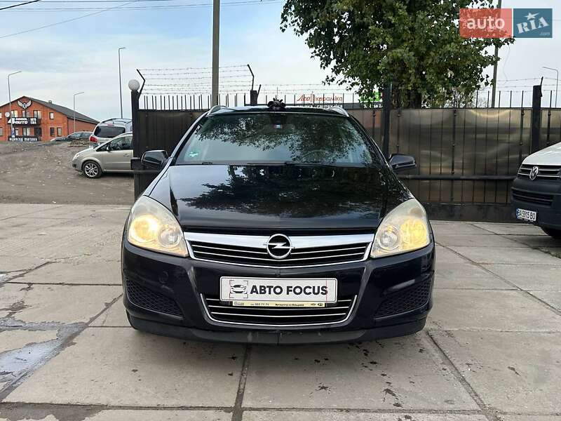 Універсал Opel Astra 2009 в Києві