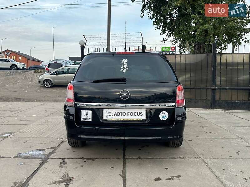 Універсал Opel Astra 2009 в Києві