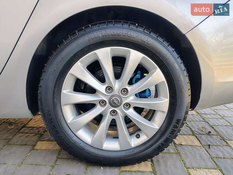 Универсал Opel Astra 2014 в Бориславе фото 19 Универсал Opel Astra 2014 в Бориславе