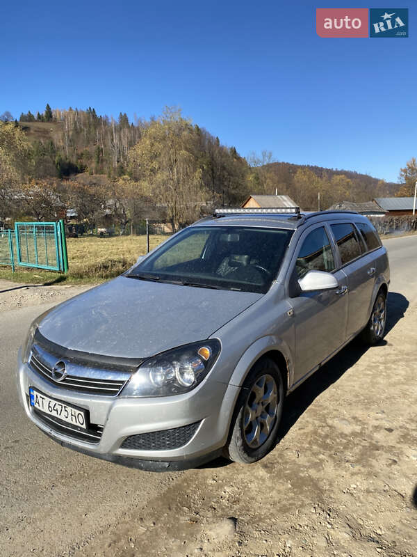 Універсал Opel Astra 2011 в Косові фото 8 Універсал Opel Astra 2011 в Косові