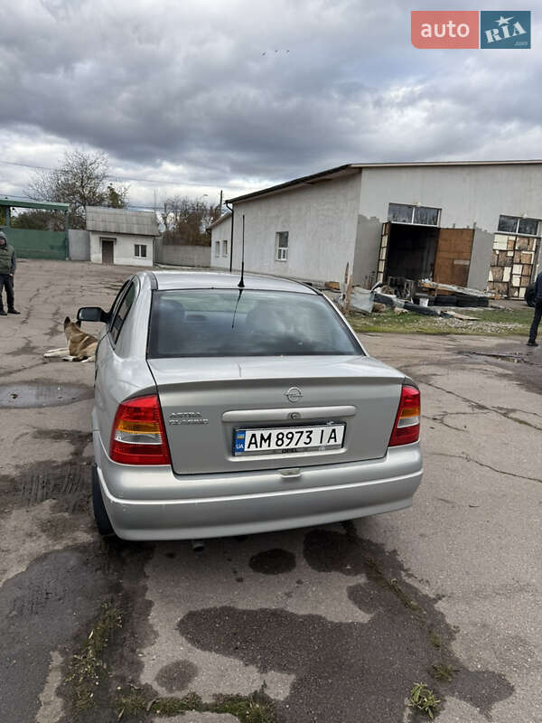 Седан Opel Astra 2007 в Житомире фото 4 Седан Opel Astra 2007 в Житомире