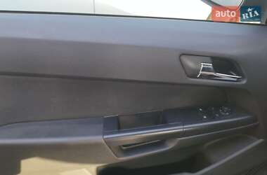 Хэтчбек Opel Astra 2006 в Киеве фото 35 Хэтчбек Opel Astra 2006 в Киеве