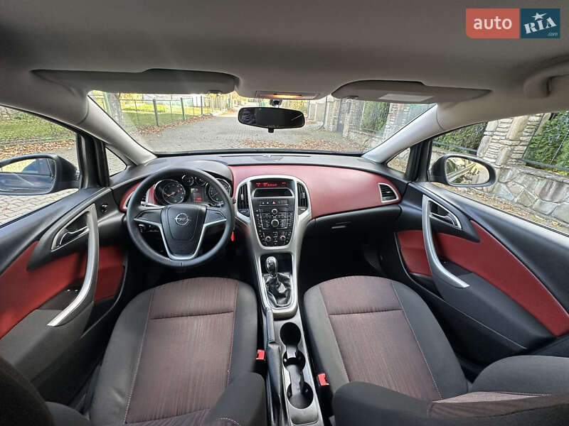 Хэтчбек Opel Astra 2010 в Надворной фото 7 Хэтчбек Opel Astra 2010 в Надворной