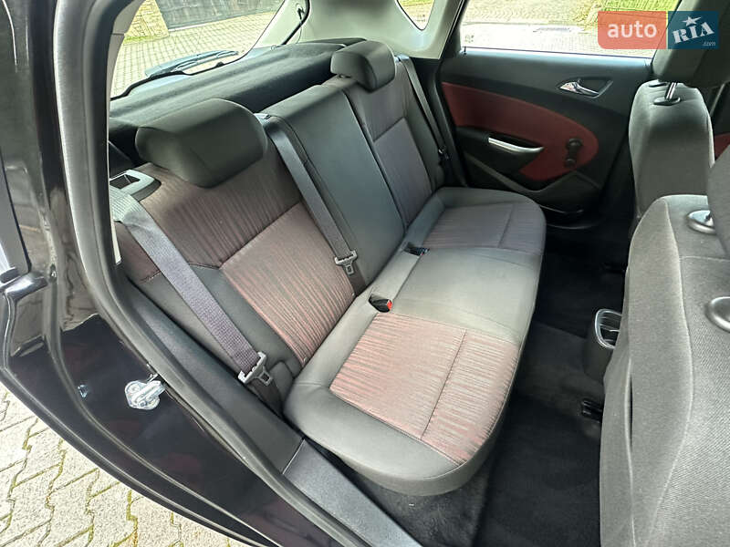 Хэтчбек Opel Astra 2010 в Надворной фото 34 Хэтчбек Opel Astra 2010 в Надворной