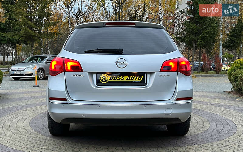 Универсал Opel Astra 2013 в Львове фото 6 Универсал Opel Astra 2013 в Львове