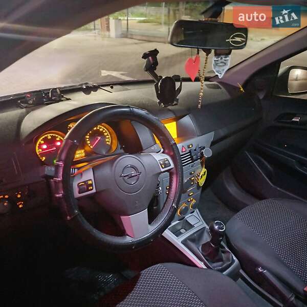 Універсал Opel Astra 2010 в Івано-Франківську фото 14 Універсал Opel Astra 2010 в Івано-Франківську