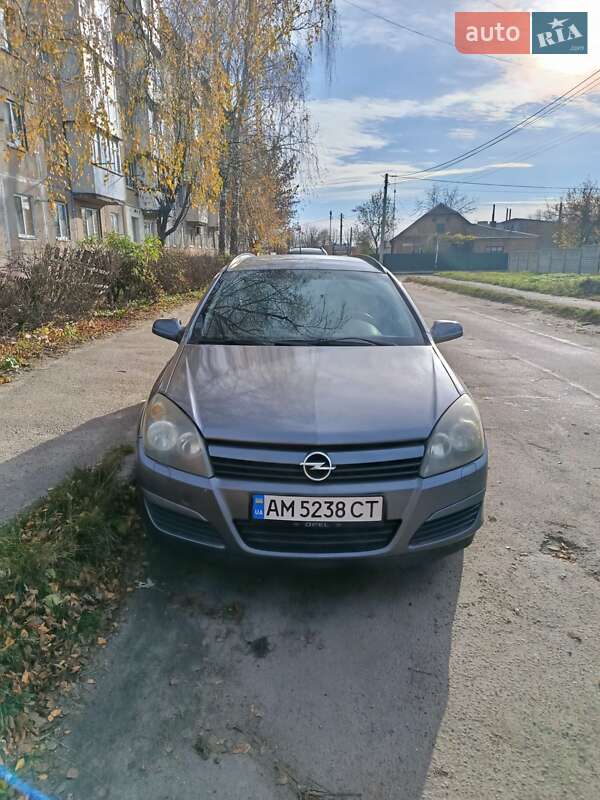 Opel Astra 2004