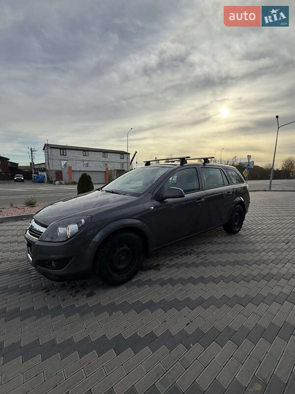 Универсал Opel Astra 2011 в Киеве фото 4 Универсал Opel Astra 2011 в Киеве