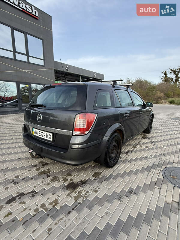 Универсал Opel Astra 2011 в Киеве фото 8 Универсал Opel Astra 2011 в Киеве