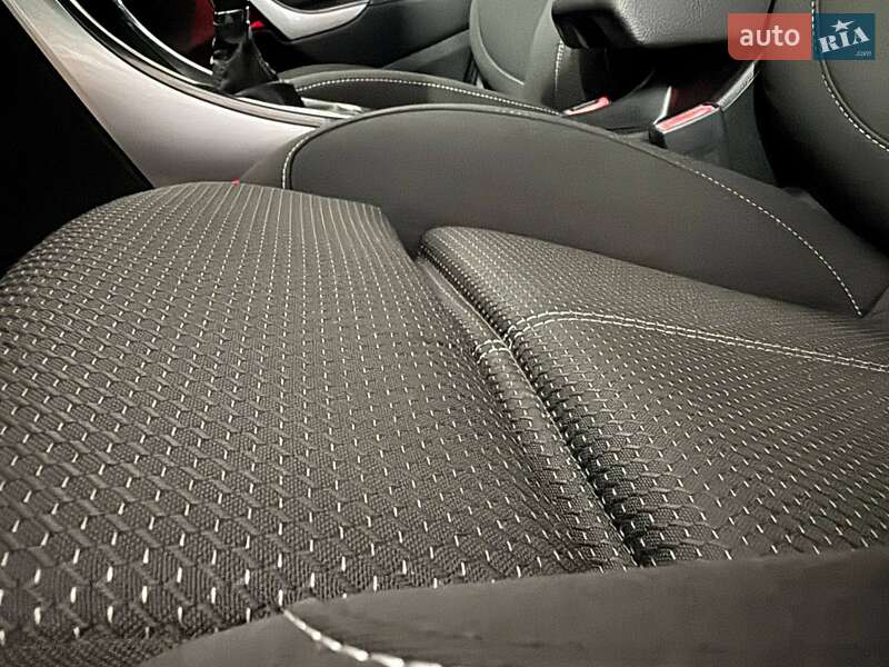 Универсал Opel Astra 2015 в Дрогобыче фото 70 Универсал Opel Astra 2015 в Дрогобыче