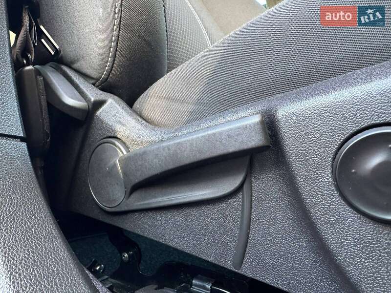 Универсал Opel Astra 2015 в Дрогобыче фото 81 Универсал Opel Astra 2015 в Дрогобыче