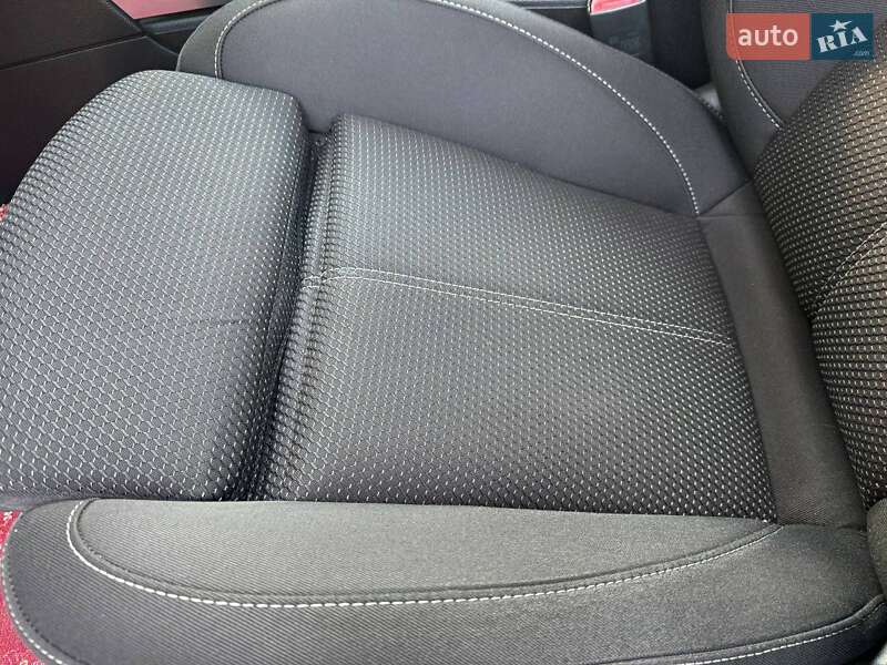 Универсал Opel Astra 2015 в Дрогобыче фото 118 Универсал Opel Astra 2015 в Дрогобыче