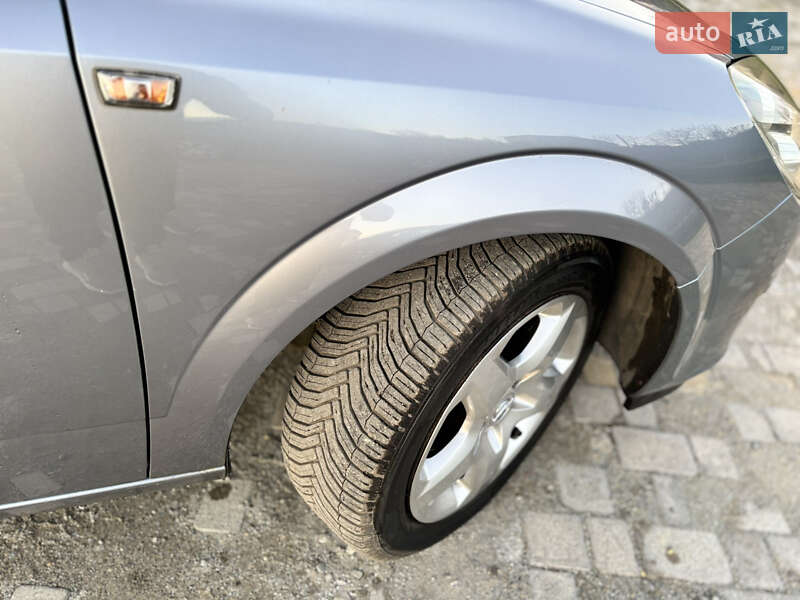 Универсал Opel Astra 2005 в Золочеве фото 18 Универсал Opel Astra 2005 в Золочеве