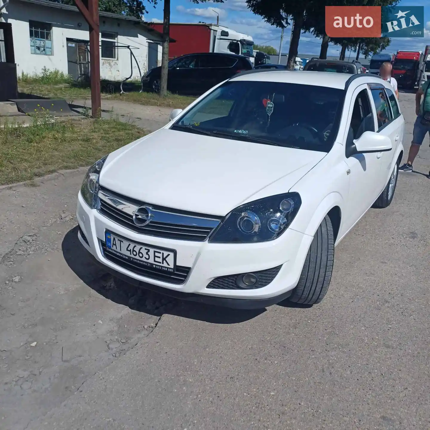 2010 Opel Astra - мініатюра 3