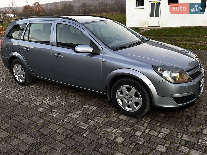 Универсал Opel Astra 2004 в Коломые