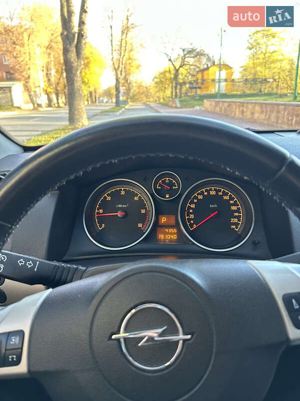 Універсал Opel Astra 2008 в Могилів-Подільському