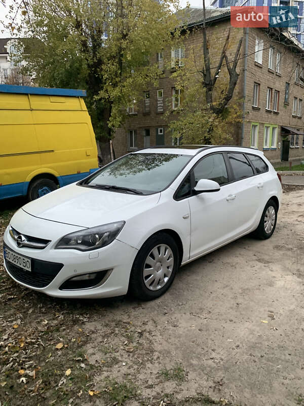 Универсал Opel Astra 2013 в Киеве фото 3 Универсал Opel Astra 2013 в Киеве