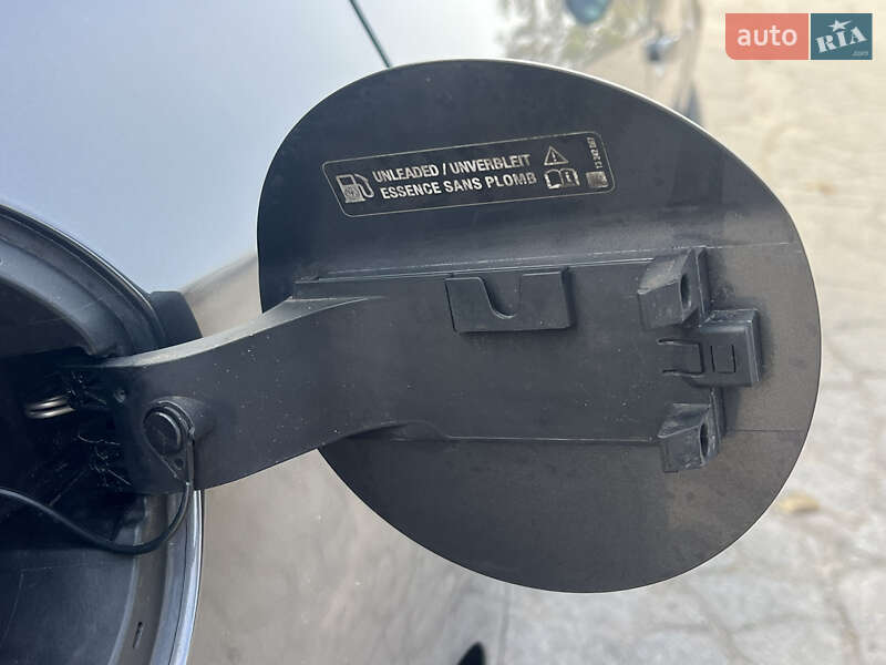 Хэтчбек Opel Astra 2011 в Хороле фото 28 Хэтчбек Opel Astra 2011 в Хороле