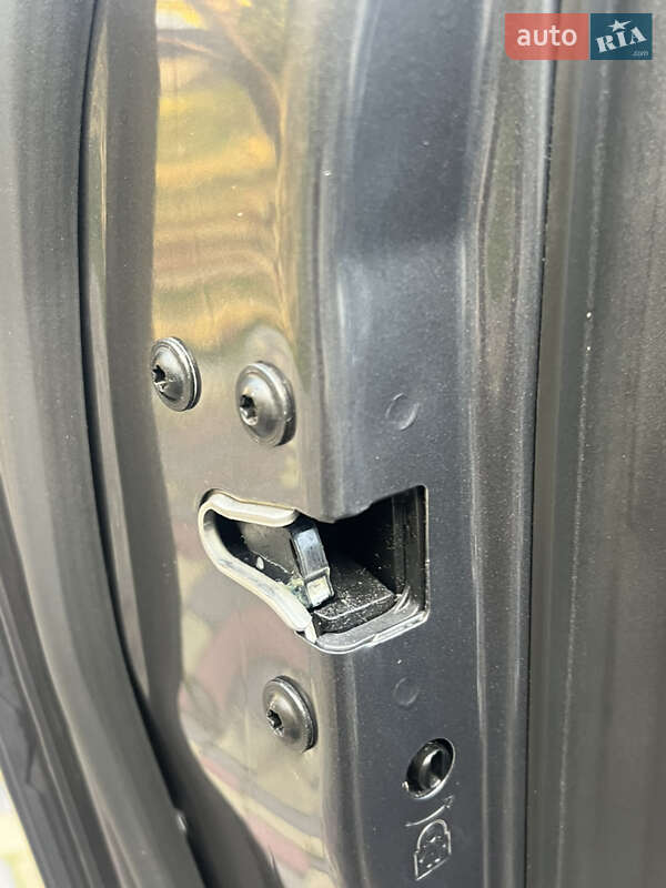 Хэтчбек Opel Astra 2011 в Хороле фото 84 Хэтчбек Opel Astra 2011 в Хороле