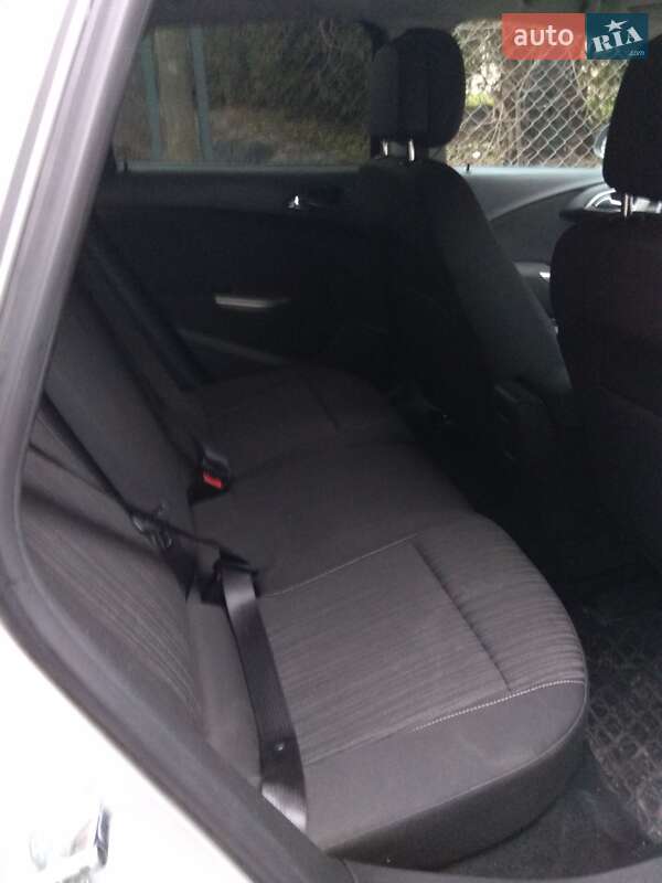 Универсал Opel Astra 2011 в Львове фото 3 Универсал Opel Astra 2011 в Львове