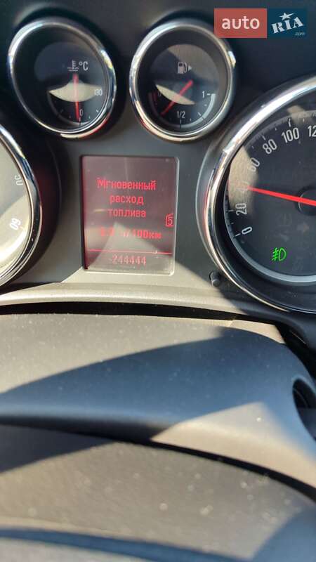 Универсал Opel Astra 2011 в Львове фото 10 Универсал Opel Astra 2011 в Львове