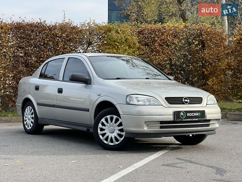 Седан Opel Astra 2006 в Києві фото 4 Седан Opel Astra 2006 в Києві