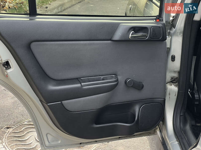 Седан Opel Astra 2006 в Києві фото 38 Седан Opel Astra 2006 в Києві