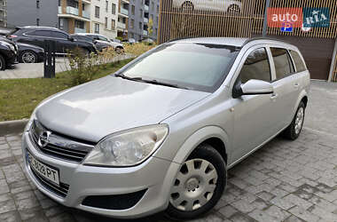 Универсал Opel Astra 2009 в Львове