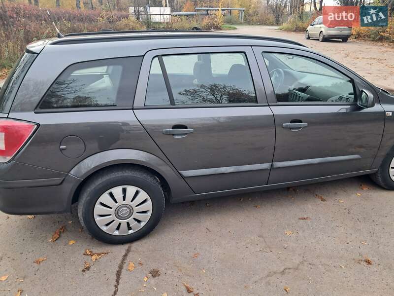 Универсал Opel Astra 2009 в Луцке фото 6 Универсал Opel Astra 2009 в Луцке