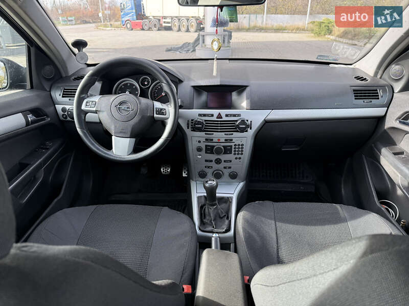 Универсал Opel Astra 2006 в Подгайцах фото 12 Универсал Opel Astra 2006 в Подгайцах