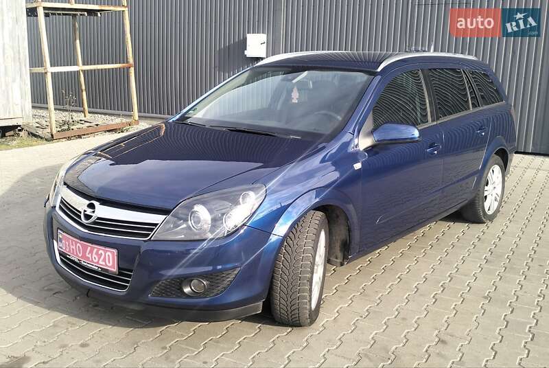 Универсал Opel Astra 2009 в Белой Церкви