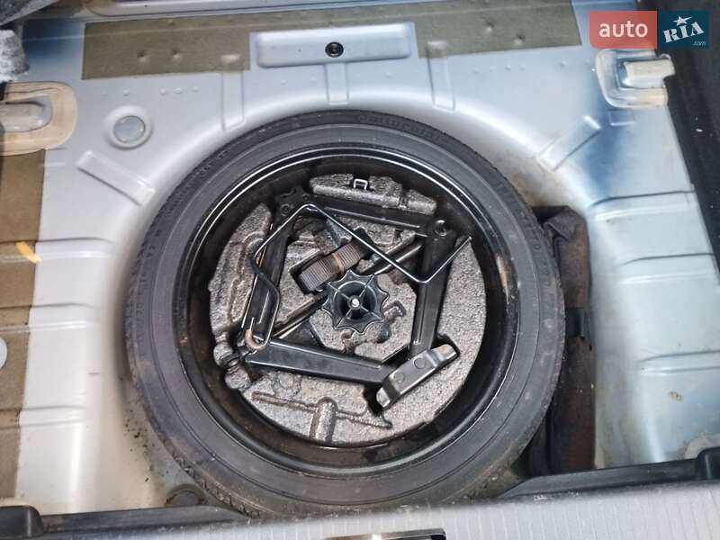 Хэтчбек Opel Astra 2010 в Калуше