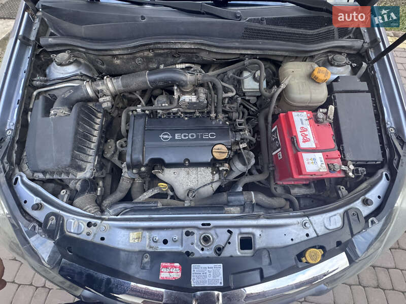 Хетчбек Opel Astra 2009 в Городку