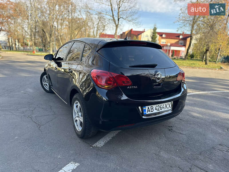 Хетчбек Opel Astra 2011 в Вінниці