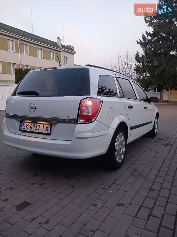 Универсал Opel Astra 2007 в Ровно фото 5 Универсал Opel Astra 2007 в Ровно