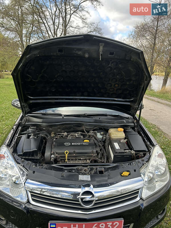 Хэтчбек Opel Astra 2009 в Белой Церкви