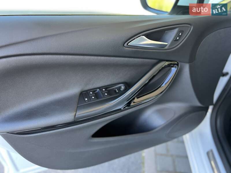 Универсал Opel Astra 2017 в Житомире фото 25 Универсал Opel Astra 2017 в Житомире