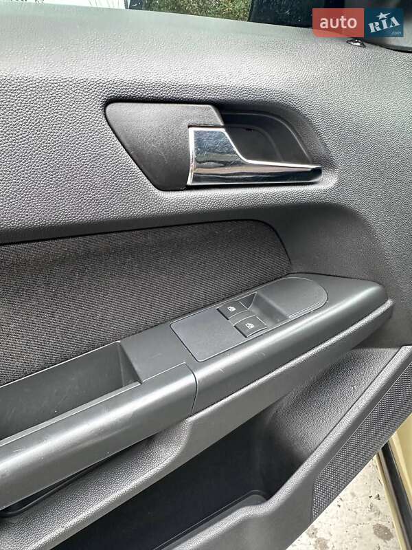 Хэтчбек Opel Astra 2005 в Кременчуге