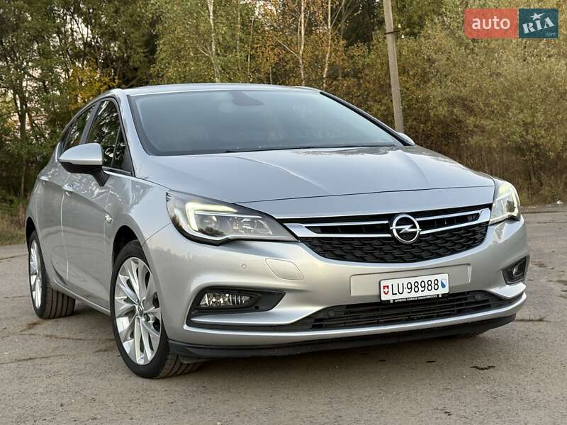 Opel Astra 2015