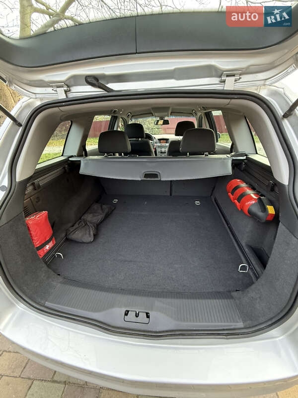 Универсал Opel Astra 2009 в Шепетовке фото 22 Универсал Opel Astra 2009 в Шепетовке