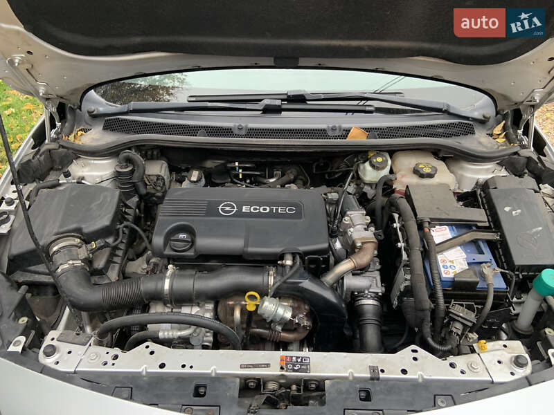 Универсал Opel Astra 2011 в Одессе фото 15 Универсал Opel Astra 2011 в Одессе