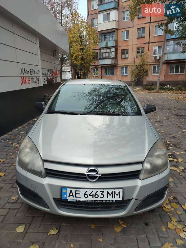 Opel Astra 2004