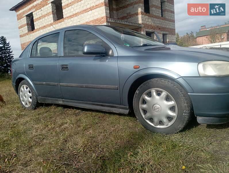 Хэтчбек Opel Astra 1998 в Тернополе