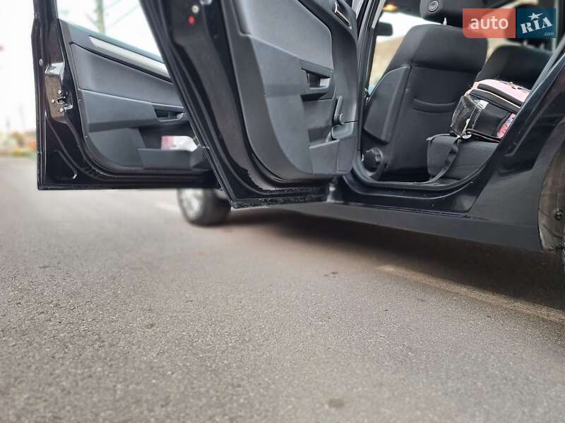Универсал Opel Astra 2007 в Житомире фото 11 Универсал Opel Astra 2007 в Житомире