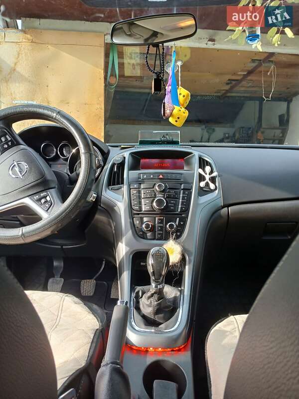 Универсал Opel Astra 2015 в Стрые фото 29 Универсал Opel Astra 2015 в Стрые