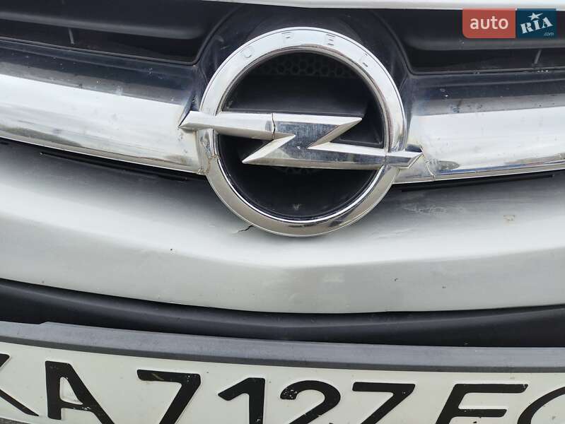 Универсал Opel Astra 2013 в Киеве фото 21 Универсал Opel Astra 2013 в Киеве