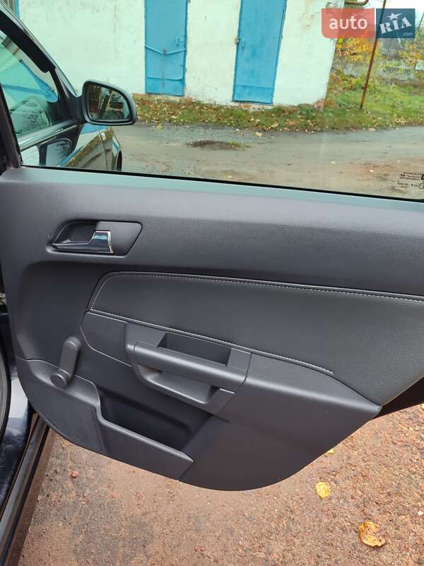 Универсал Opel Astra 2009 в Попельне фото 25 Универсал Opel Astra 2009 в Попельне